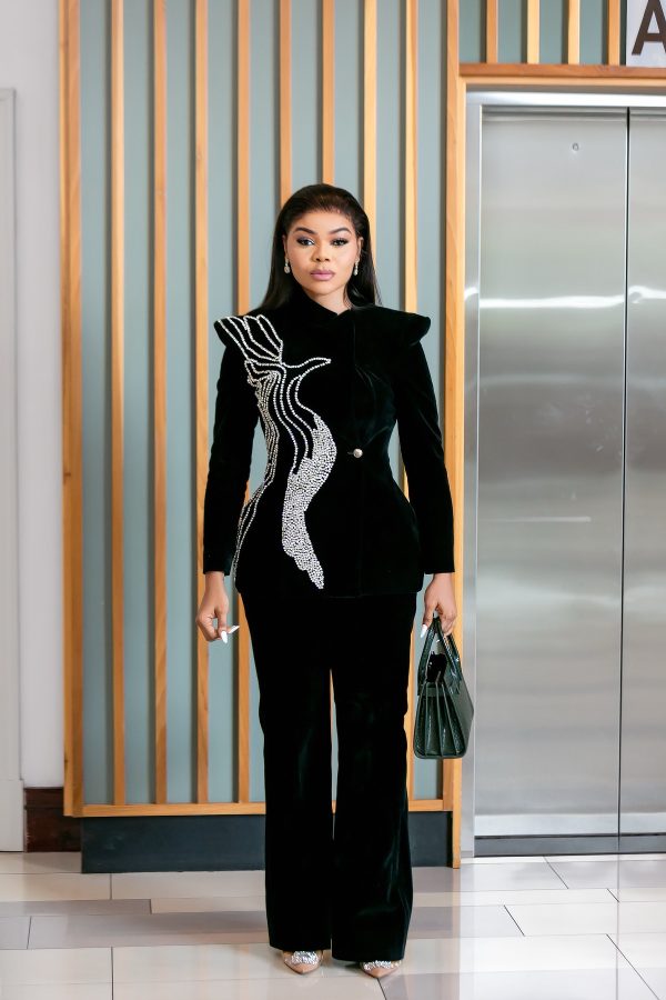 Suede detailed pantsuit