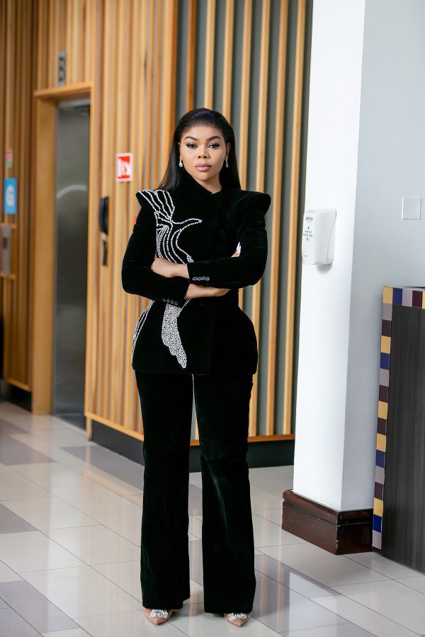 Suede detailed pantsuit